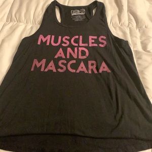 Muscle tank shirt